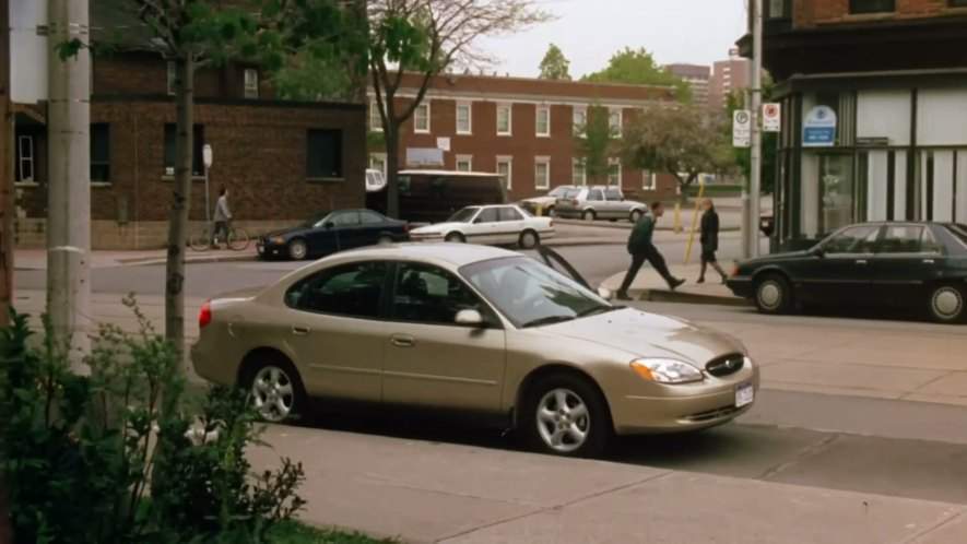Ford Taurus