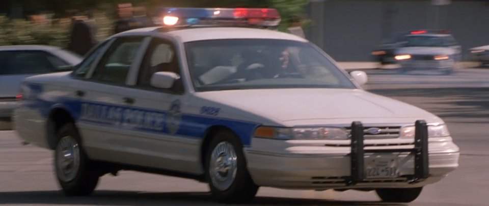 Ford Crown Victoria