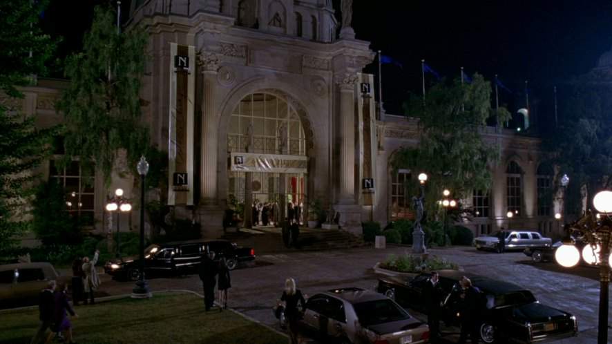 Cadillac Fleetwood Brougham Stretched Limousine