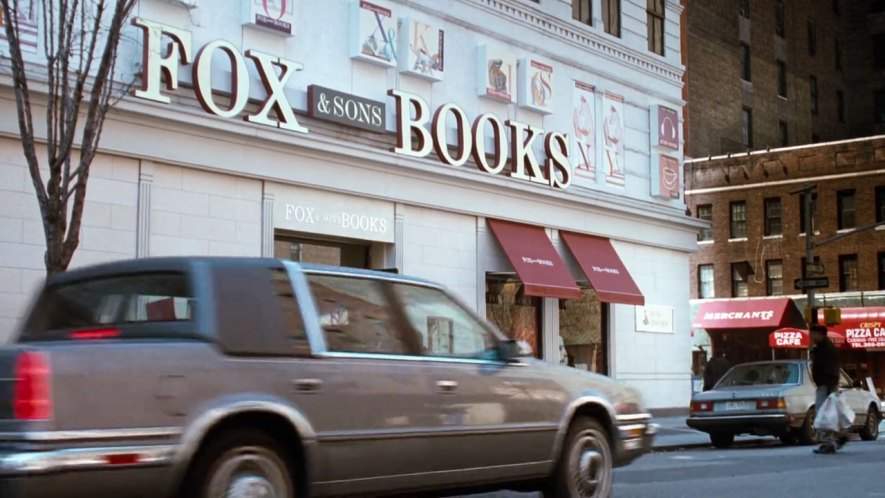 Chrysler New Yorker Fifth Avenue