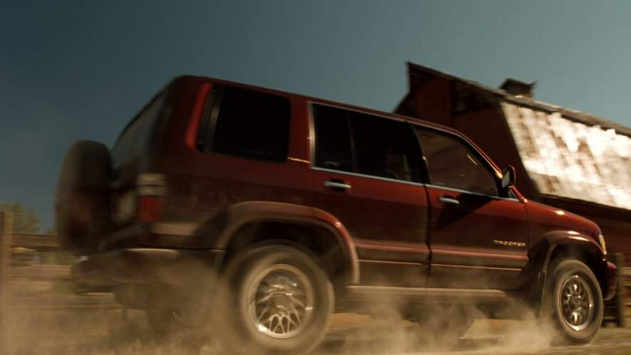 Isuzu Trooper