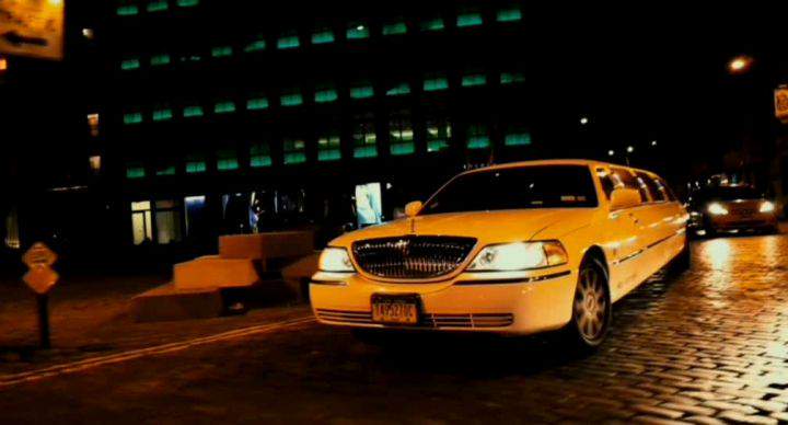 Lincoln Town Car Stretched Limousine