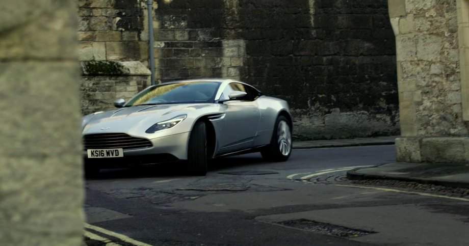 Aston Martin DB11