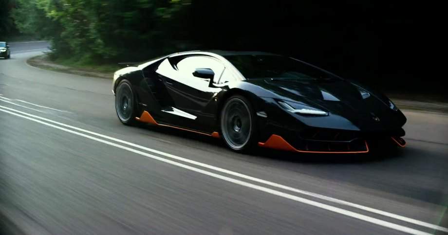 Lamborghini Centenario LP 770-4