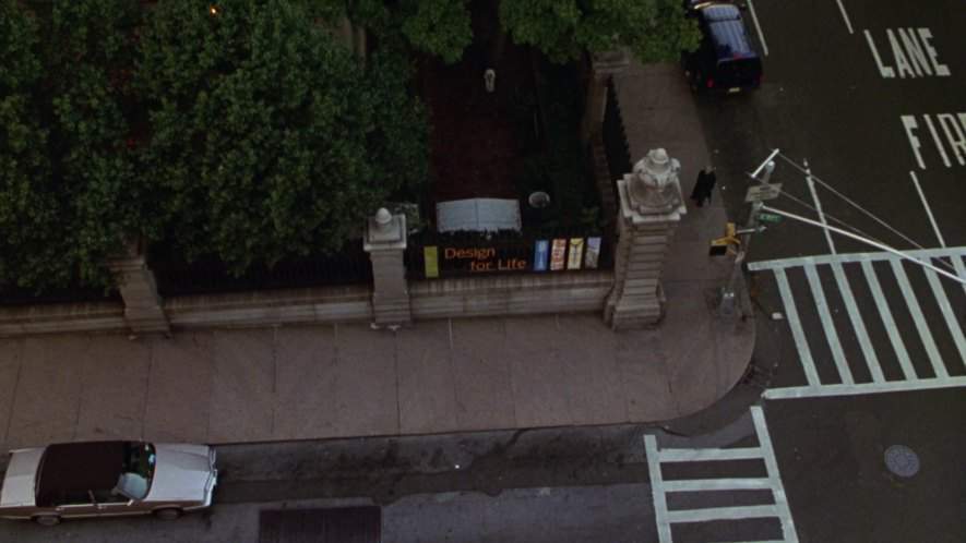 Cadillac Sedan DeVille