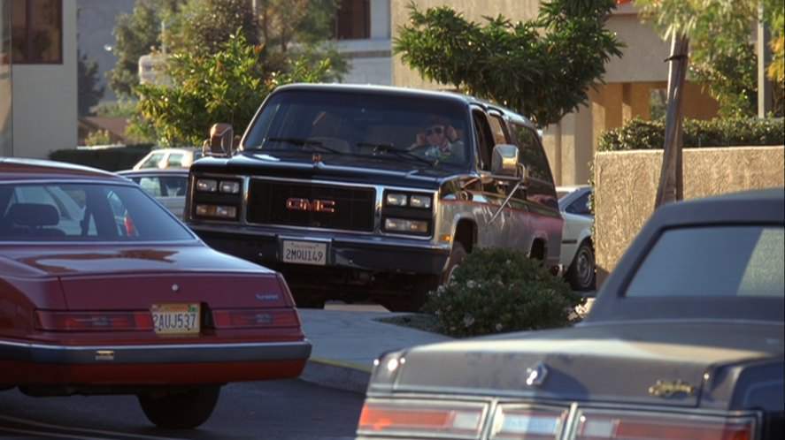 GMC Suburban