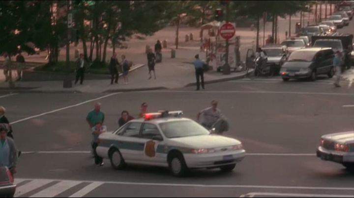 Ford Taurus