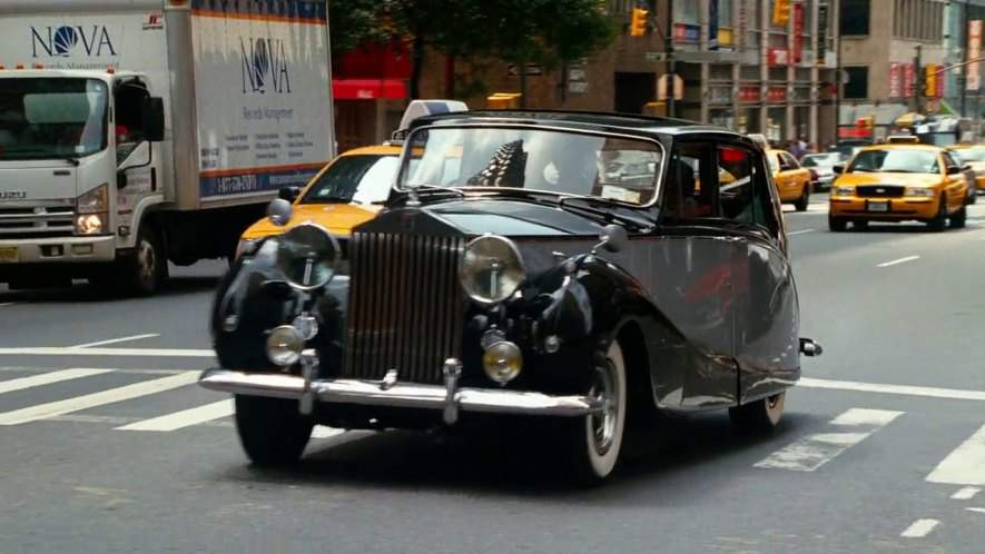 Rolls-Royce Silver Wraith LWB