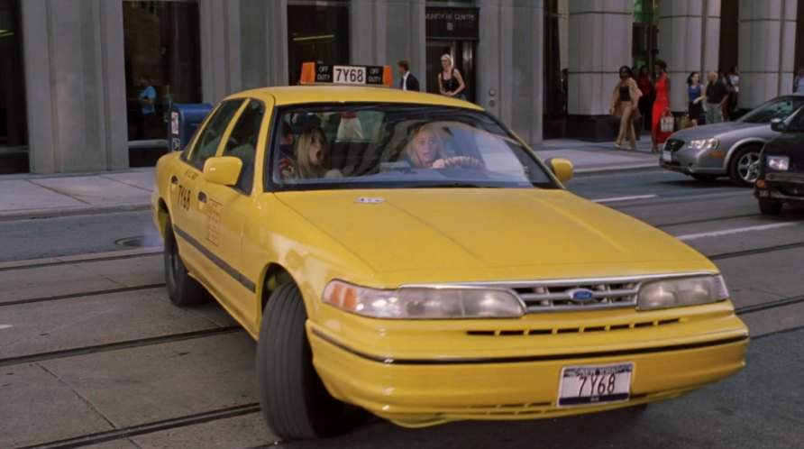 Ford Crown Victoria