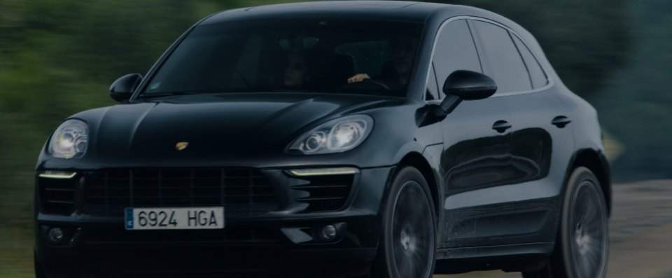 2015 Porsche Macan S 95B in Overdose