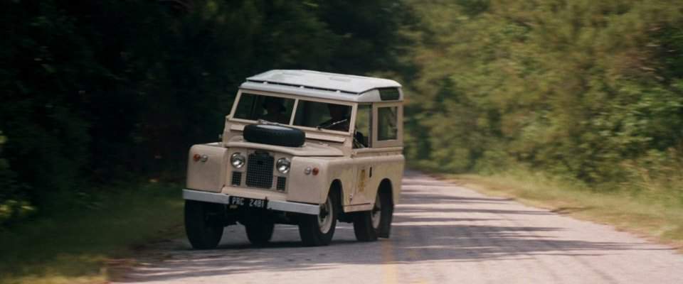 Land-Rover 88'' Series IIa Station Wagon