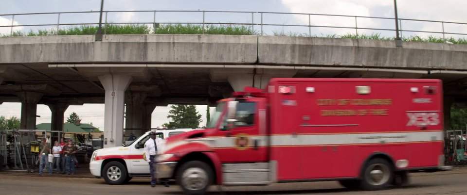 International 4000-Series LP