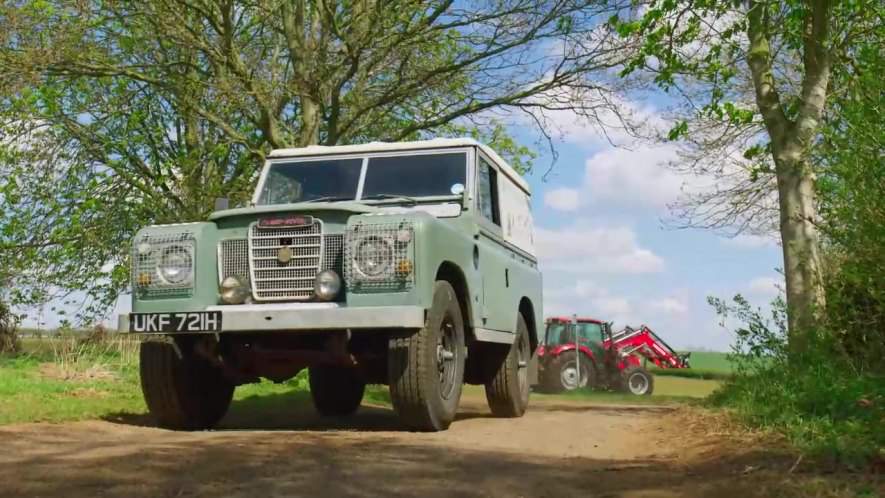Land-Rover 88'' Series IIa