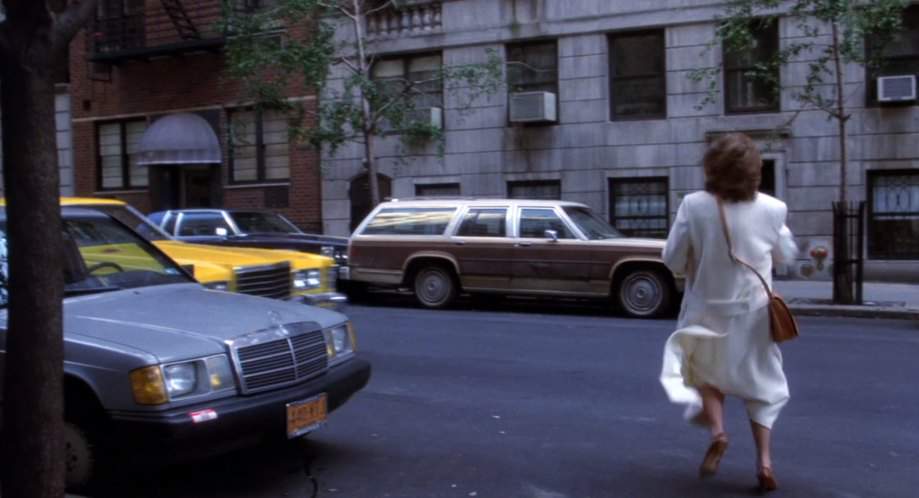 Ford LTD Country Squire