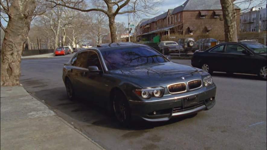 BMW 745i