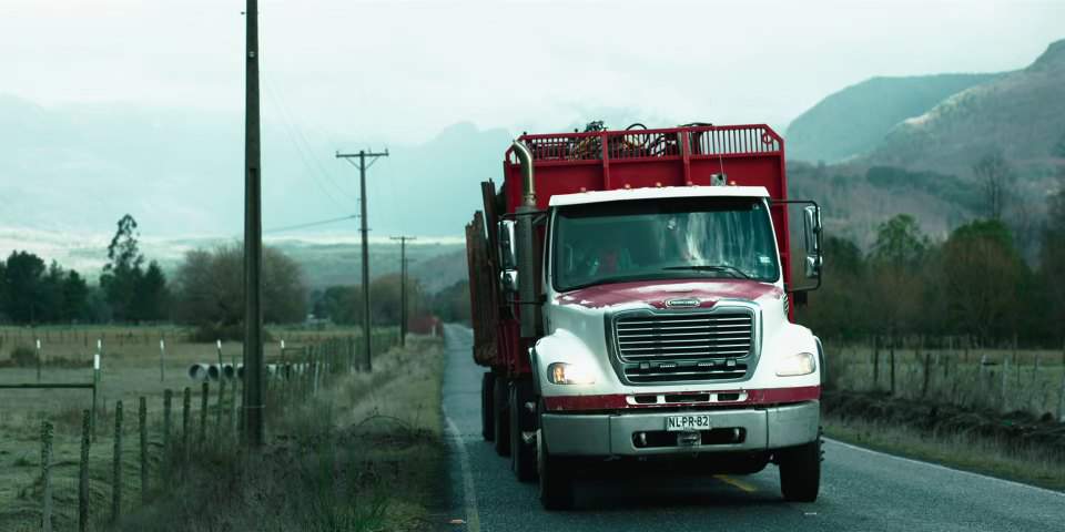 Freightliner Business Class M2 112