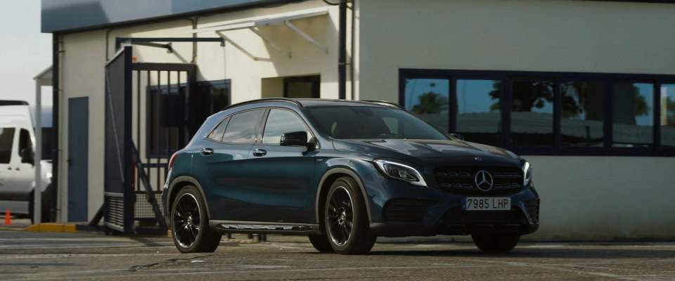 Mercedes-Benz GLA 200