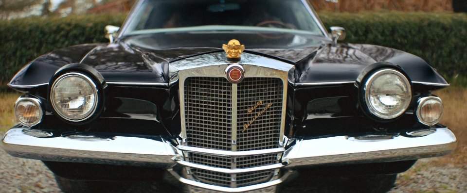 Stutz Blackhawk