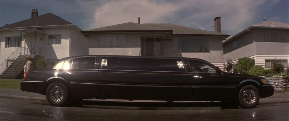 Lincoln Town Car Stretched Limousine
