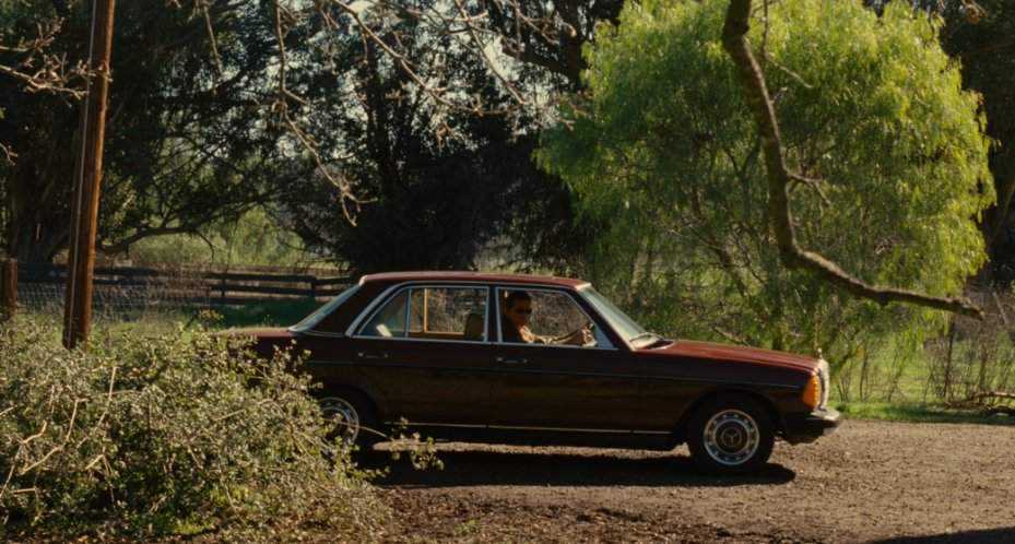 Mercedes-Benz 240 D