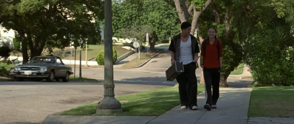 Mercedes-Benz 560 SL