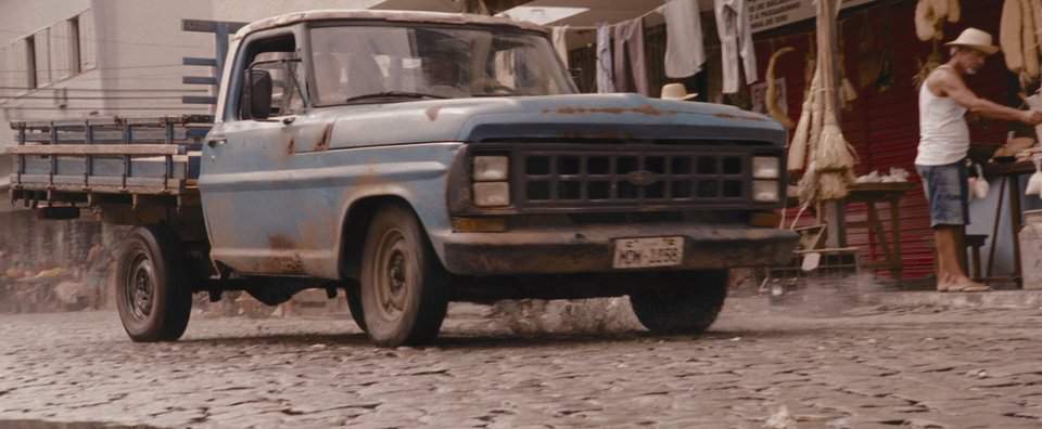 Ford F-1000