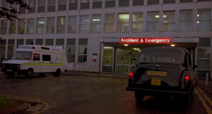 Leyland DAF 400 Ambulance