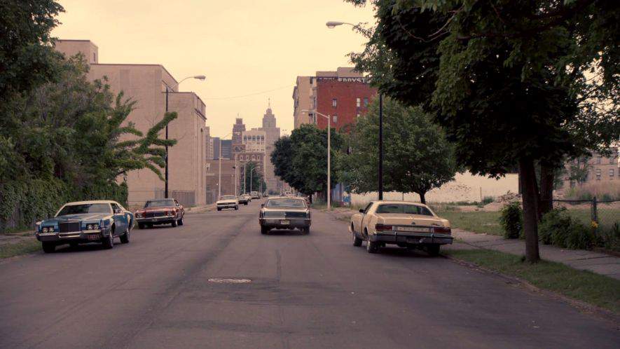 Lincoln Continental Mark IV