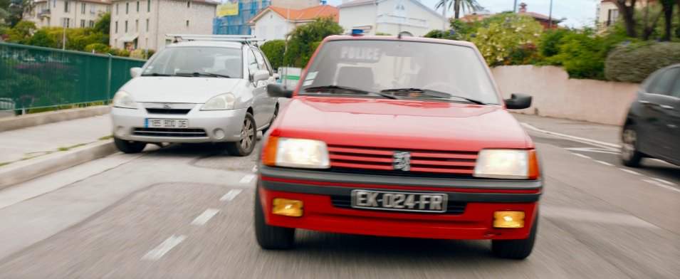 Suzuki Liana