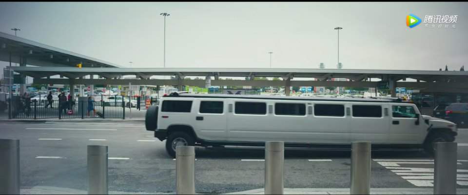 Hummer H2 Stretched Limousine