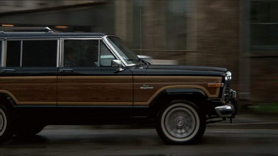 Jeep Grand Wagoneer