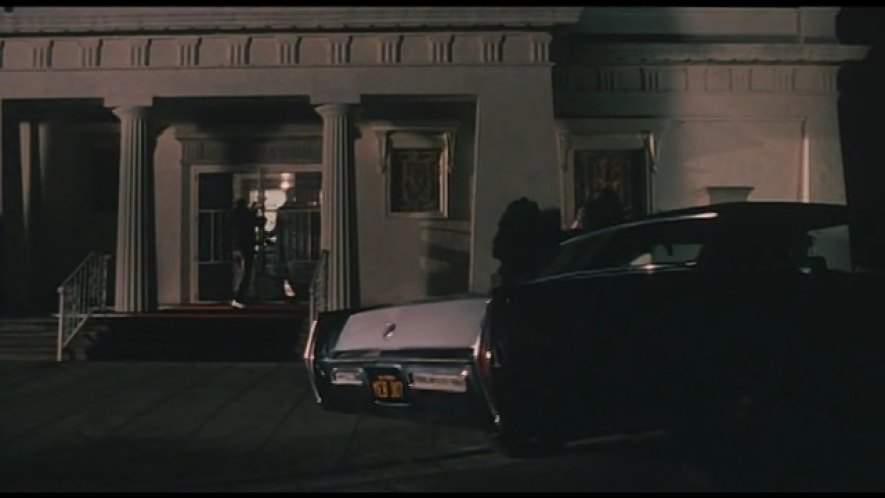 Cadillac Sedan DeVille