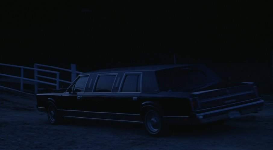 Lincoln Town Car Stretched Limousine