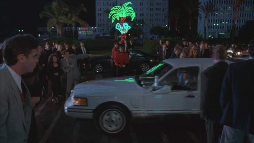Lincoln Town Car Stretched Limousine