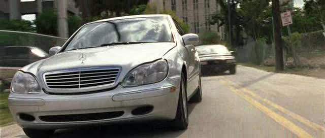 Mercedes-Benz S 500