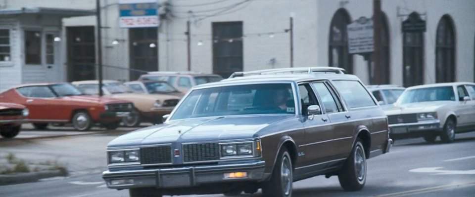 Oldsmobile Custom Cruiser