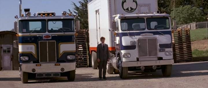 White-Freightliner WFT-5842T