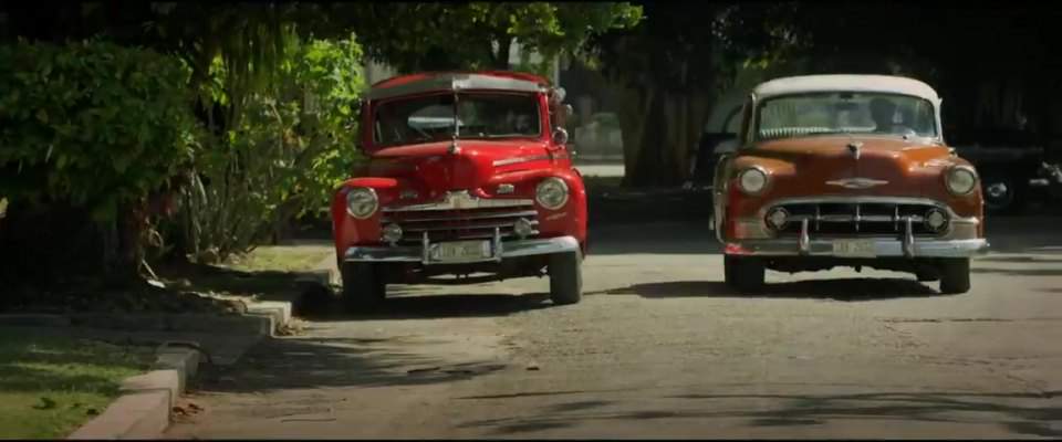 Ford Super De Luxe