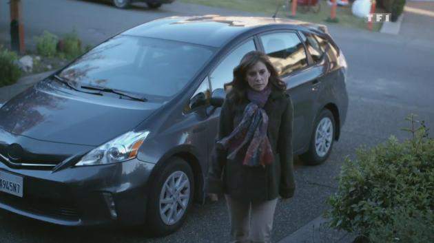 Toyota Prius v