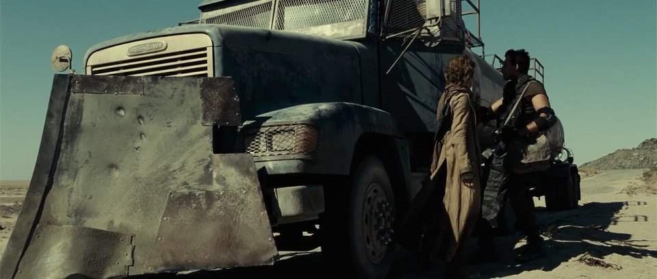 Freightliner FLD 120