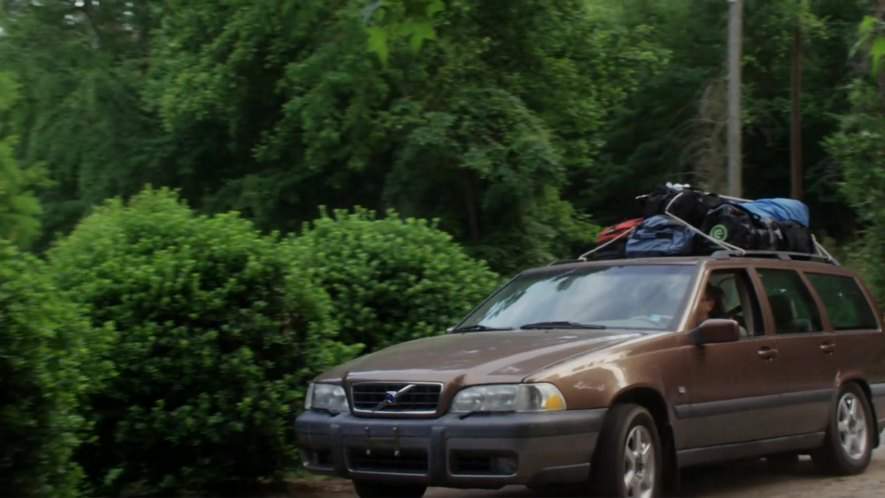 Volvo V70 XC Cross Country