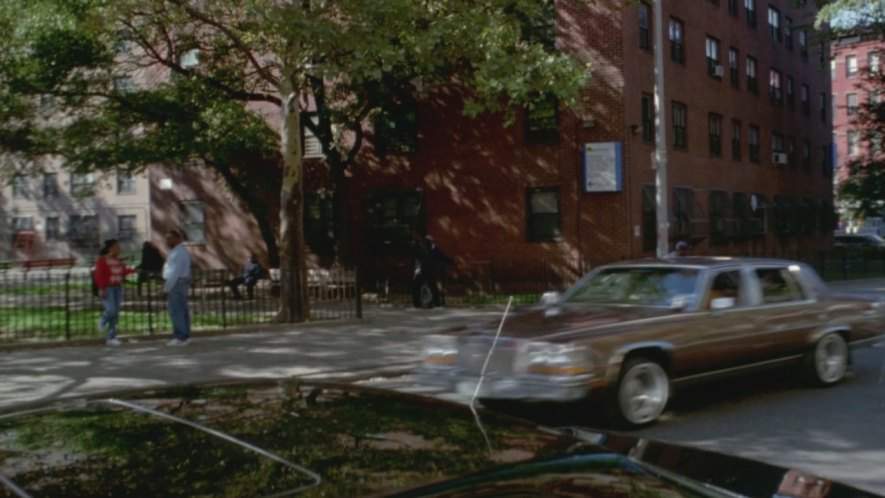 Cadillac Fleetwood Brougham