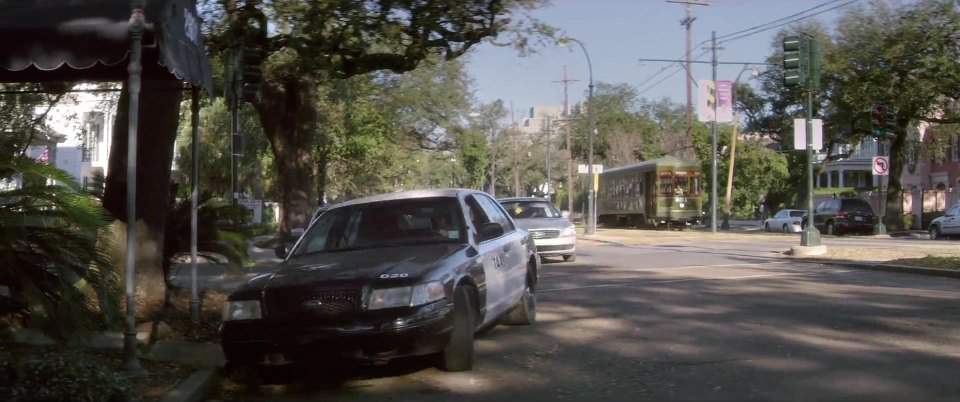 Ford Crown Victoria
