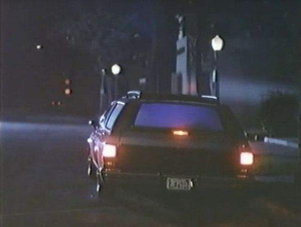 Oldsmobile Custom Cruiser