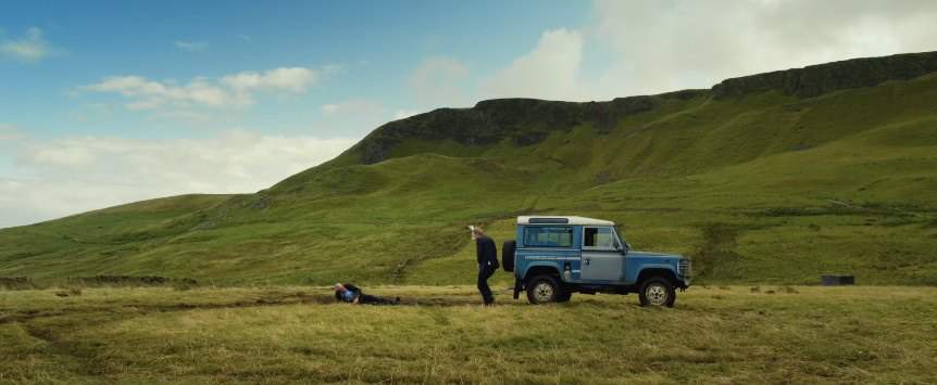 Land-Rover Defender 90 Station Wagon