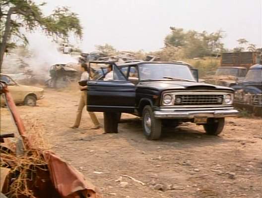 Jeep Wagoneer