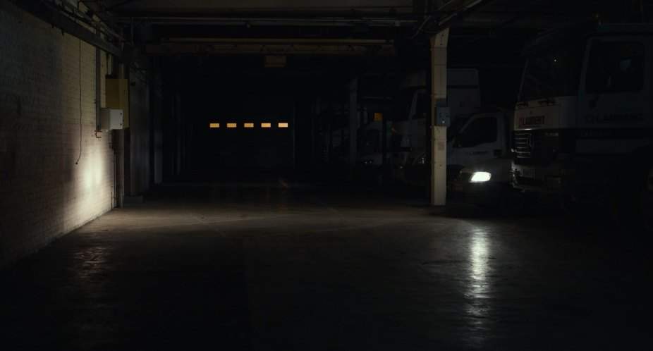 Mercedes-Benz Actros 3235