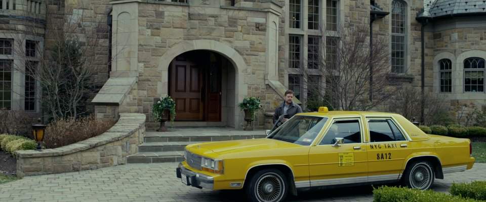 Ford LTD Crown Victoria