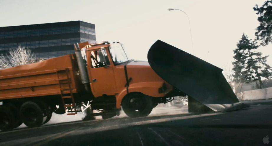 WhiteGMC WG 64