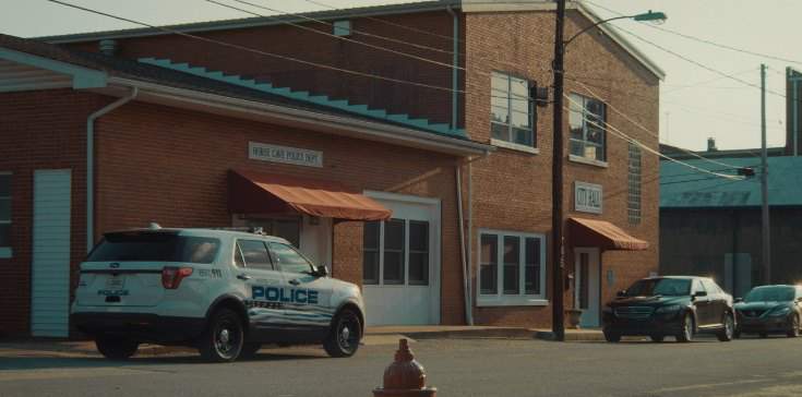 Ford Taurus